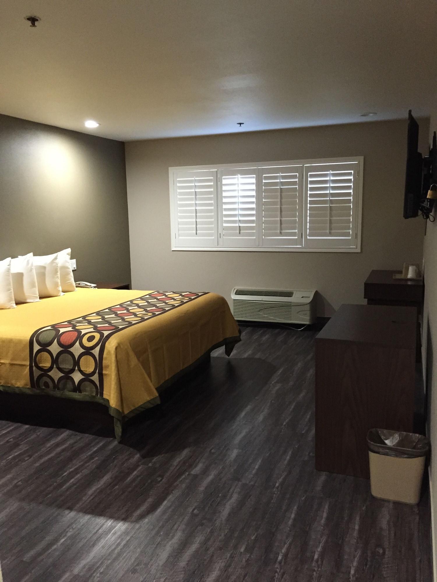 Super 8 By Wyndham National City Chula Vista Eksteriør bilde